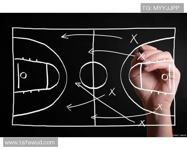 上海篮球队在全国锦标赛中的默契配合与战术执行分析 上海篮球队在全国锦标赛中的默契配合与战术执行分析