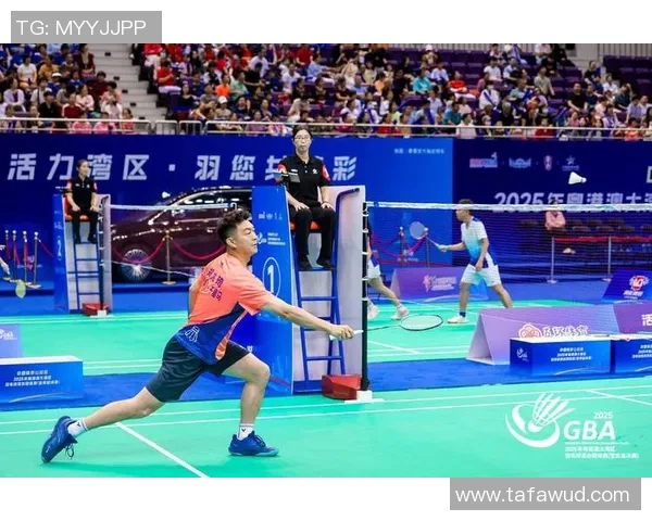 上海羽毛球队团队协作的独特优势与其他队伍的比较分析 上海羽毛球队团队协作的独特优势与其他队伍的比较分析