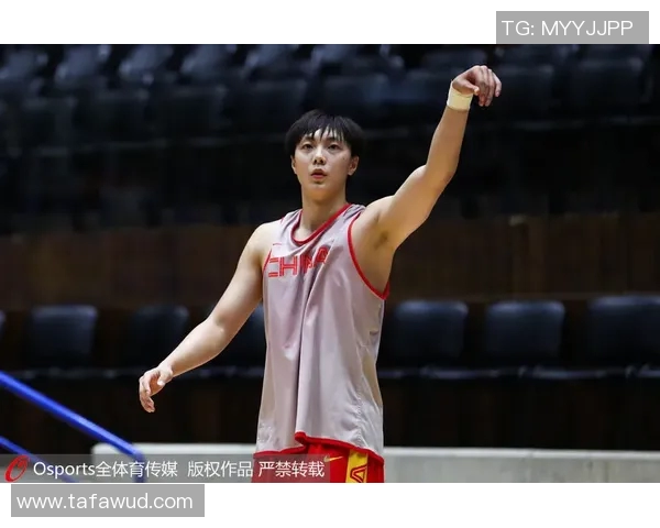 世界杯预选赛分析:北京篮球队在耐力与团队协作中的出色表现 世界杯预选赛分析:北京篮球队在耐力与团队协作中的出色表现