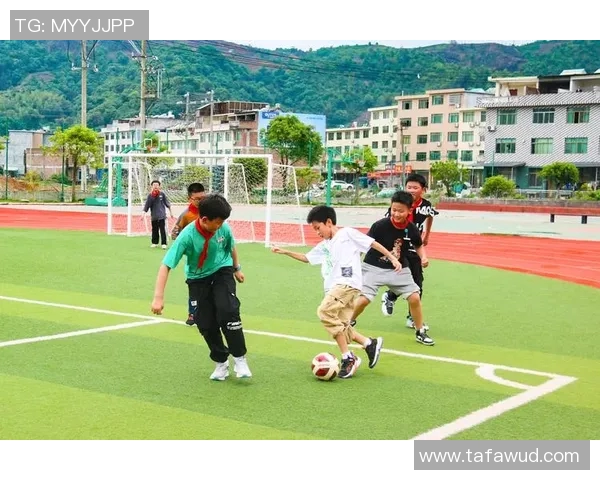 宁德足球明星盘点他们在绿茵场上的辉煌成就与故事 宁德足球明星盘点他们在绿茵场上的辉煌成就与故事