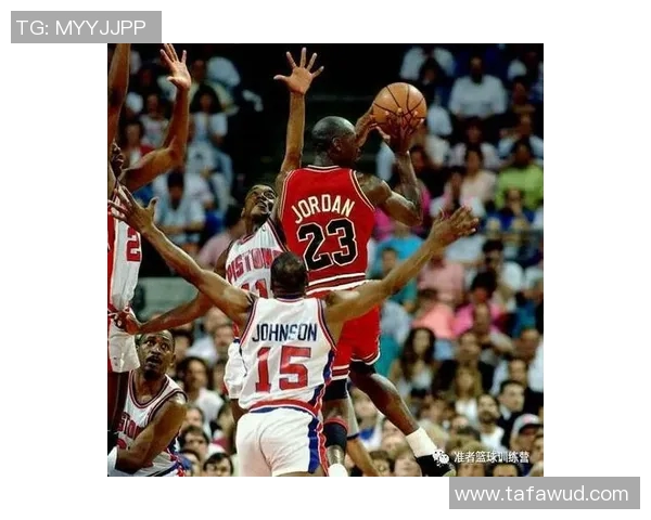 成都篮球队盯防战术解析与深度剖析探秘篮球防守的艺术与技巧 成都篮球队盯防战术解析与深度剖析探秘篮球防守的艺术与技巧