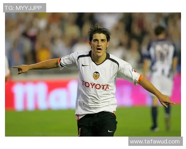 新生帅气足球明星崭露头角引领未来足坛潮流与风尚