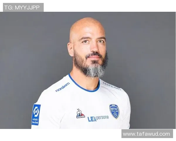 杰西女友揭秘足球明星背后的爱情故事与生活点滴 杰西女友揭秘足球明星背后的爱情故事与生活点滴