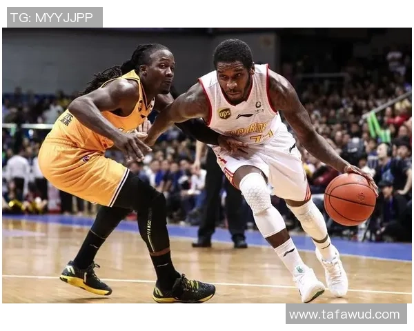 西班牙球队在杯赛积分榜上以61分稳居第一位置争夺冠军形势明朗 西班牙球队在杯赛积分榜上以61分稳居第一位置争夺冠军形势明朗