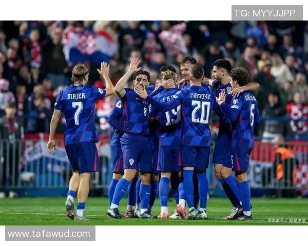 足球明星在竞技实力和影响力上是否能够超越雷霆队的表现和成就