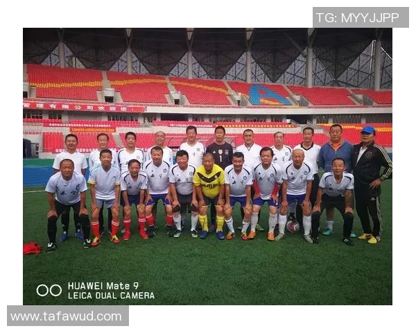 重庆足球队荣登足球配合排行榜第八名展现团队实力与默契