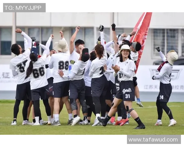 重磅专题：南京飞盘队的中路突破革新_2